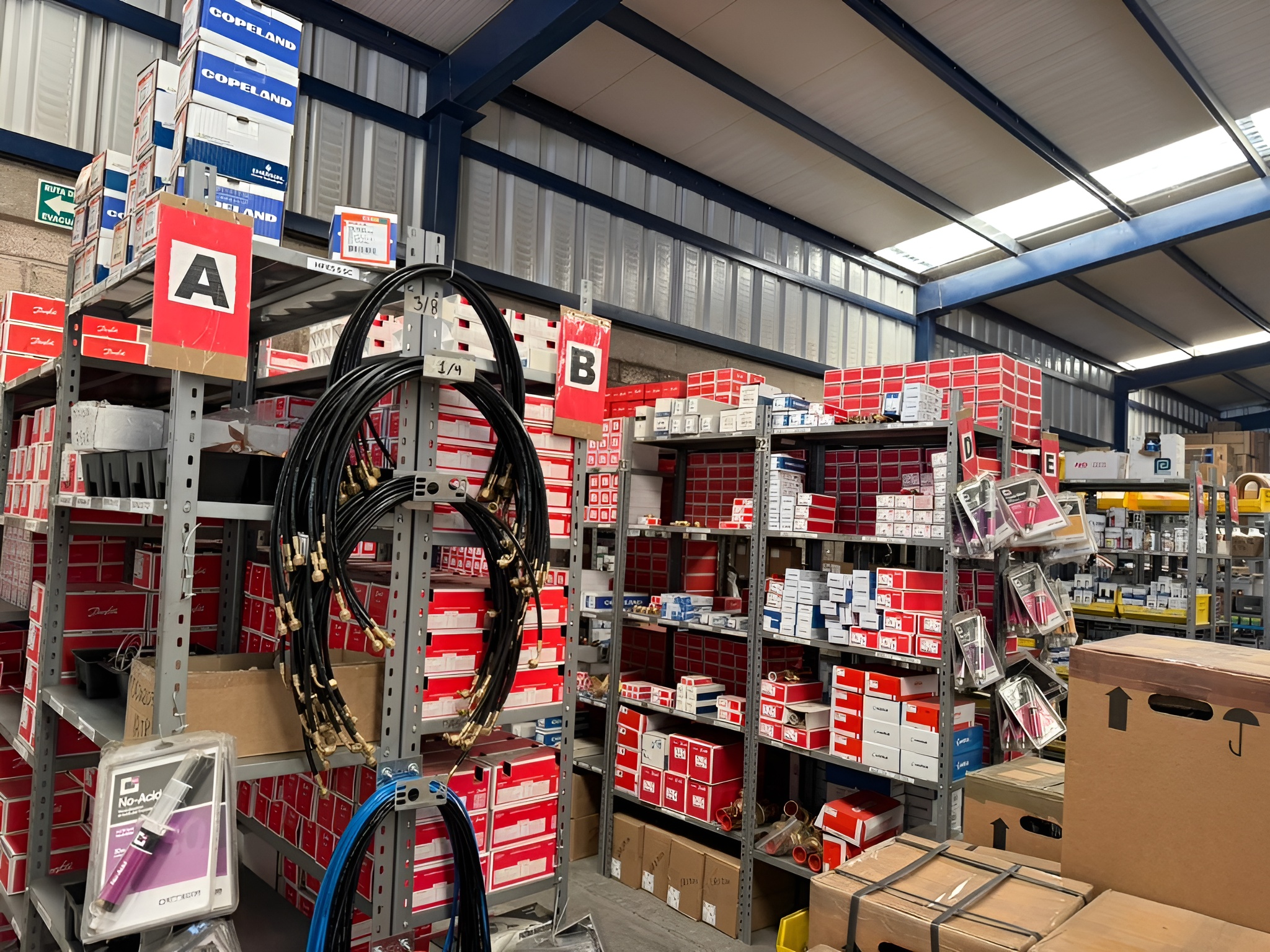 Cuarto frío industrial para almacenamiento de productos